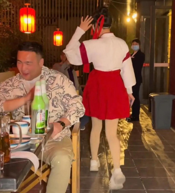 开瓶猫真面貌【开瓶猫真实照片】