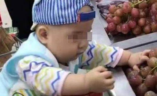 把葡萄挤出来不能破视频【把葡萄挤出来不能破h】