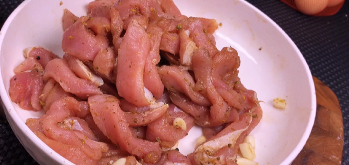 四川酥肉的制作方法与配料【贵州酥肉的制作方法与配料】