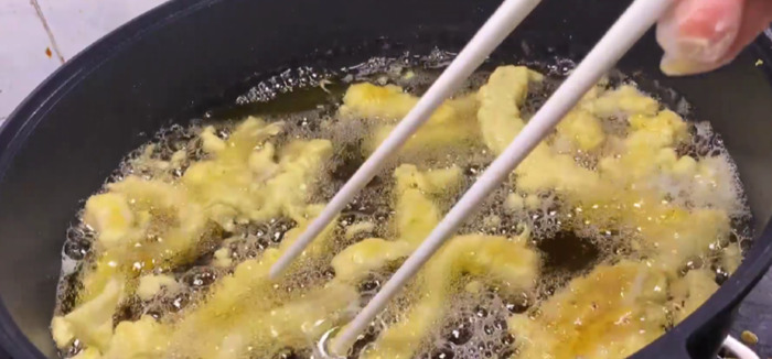 四川酥肉的制作方法与配料【贵州酥肉的制作方法与配料】