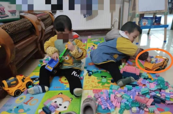 自己玩给他看【我要玩的视频】