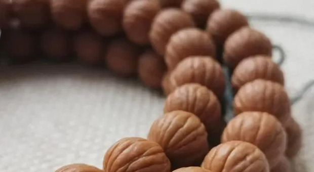 猴头核桃怎么盘玩保养水晶核【猴头核桃盘玩与保养】