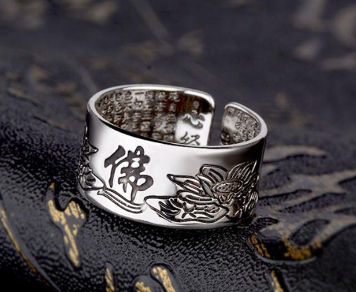 男士佩戴戒指的不同手指代表什么【戒指戴在不同手指的意义】