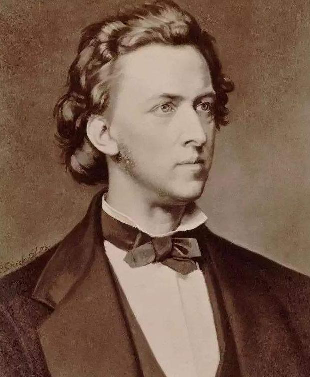 作家余秀华的简介【余秀华的小男友】