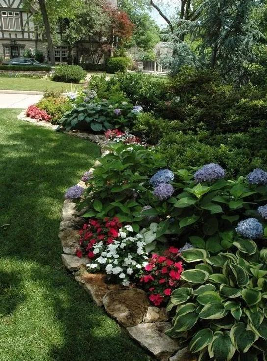 圆形花坛图片高清【圆形花坛图片大全漫画】