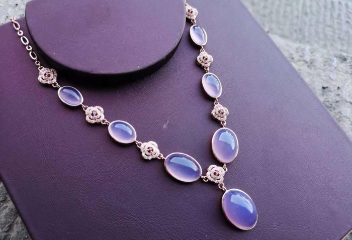 怎么检测是不是玉髓【玉髓最简单的鉴定方法】