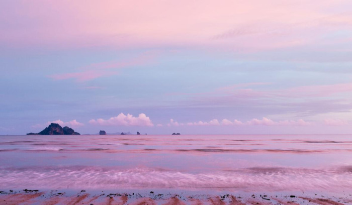 海天一色的唯美短句【形容海天一色的唯美句子】