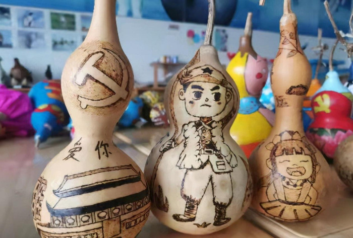 画葫芦上的简单图案【葫芦上的简笔画手绘图案】