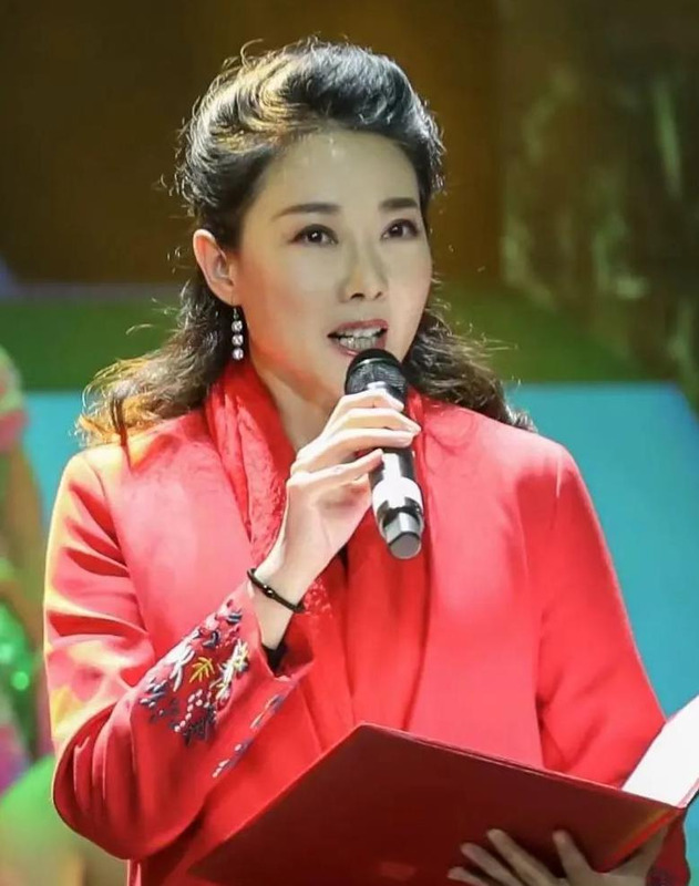 中国蓝主播学院学费【中国蓝主播学院官网】