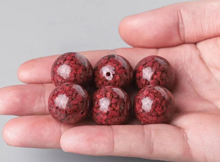 紫朱砂和红朱砂哪个好【朱砂和紫金砂】