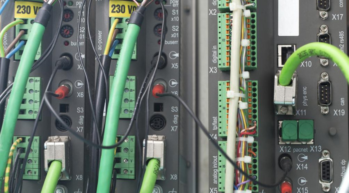 相对定位和绝对定位【相对定位精度】