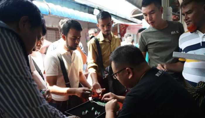 对庄翡翠市场地址【对庄翡翠怎么交易】