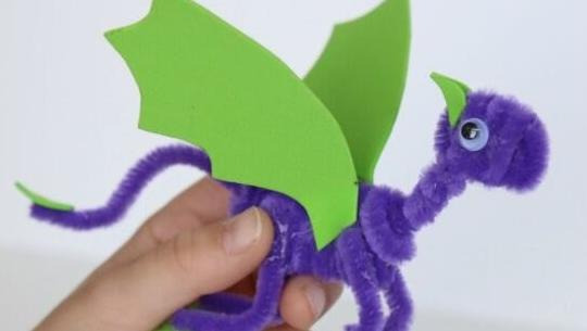 扭扭棒龙教程简单【扭扭棒龙教程粉色】