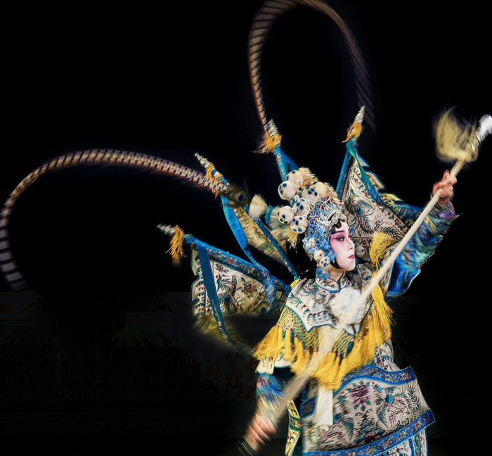 重写实而轻写意是中国戏曲的特点【重写返回值类型一定要相同吗】