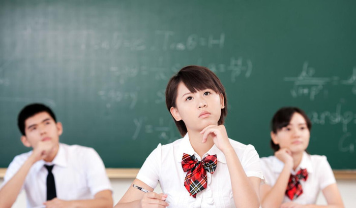 给高三学生的暖心话100字【给高三学生的暖心话可爱】