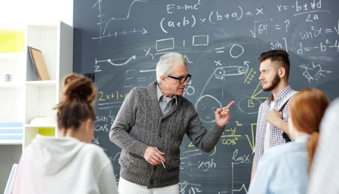 给高三学生的暖心话100字【给高三学生的暖心话可爱】