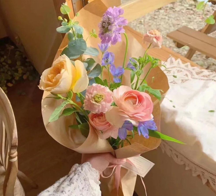 女主骄纵大小姐男主穷小子婚后文【女主骄纵大小姐男主穷小子快穿】