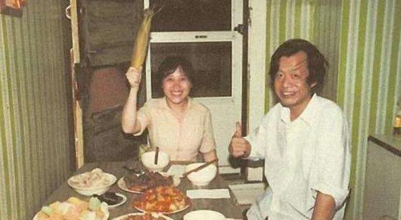 爱情诚可贵后面一句是什么【爱情诚可贵自由价更高下一句是什么】