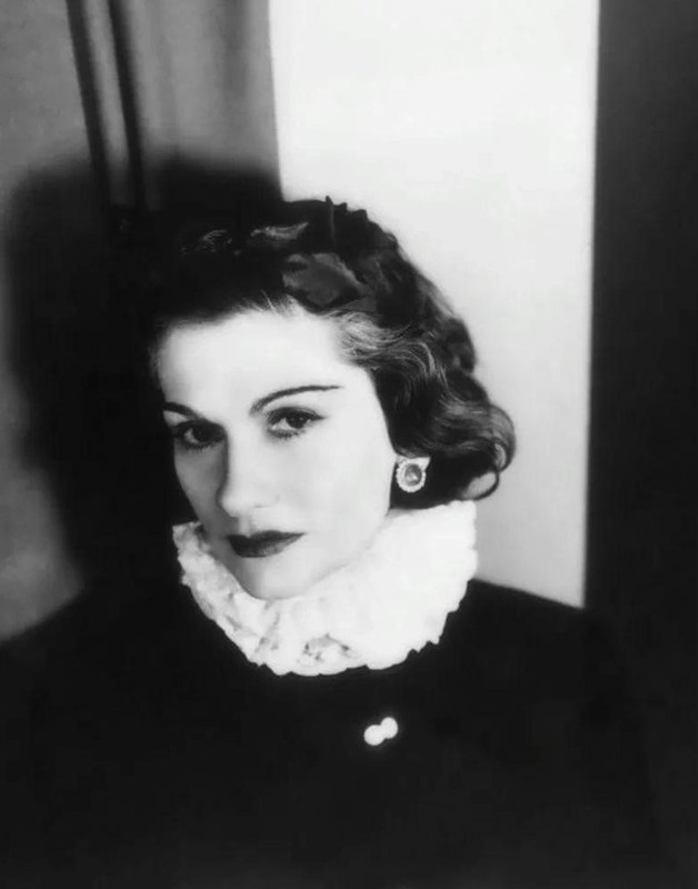 香奈儿logo倒过来是什么牌子【香奈儿logo 图标】