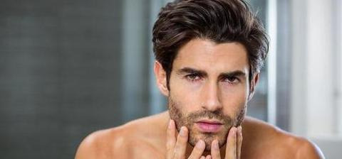 油腻男照片【油腻男是什么意思网络用语】