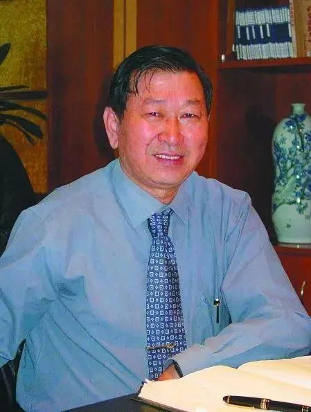 苏泊尔标志字母O有点吗【苏泊尔标志字母O没有点】