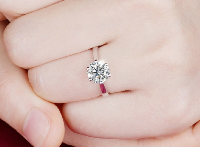 一句话让客户主动找你图片【一句话让客户主动找你的微信说说】