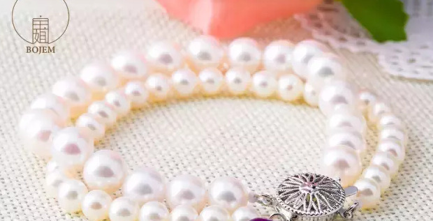 白菩提手串的作用与功效【白玉菩提手串佩戴讲究】