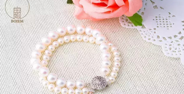 白菩提手串的作用与功效【白玉菩提手串佩戴讲究】