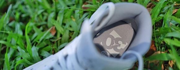 aj1纯白高帮怎么买不到【aj1纯原什么意思】