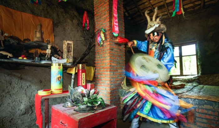 神灵附体是一种精神病吗【精神病和附体的区别】