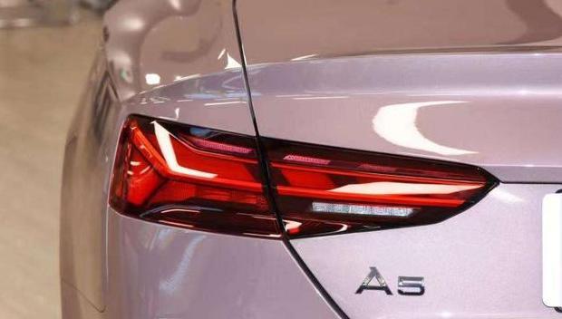 奥迪a5冰莓粉全国限量多少钱【奥迪a5冰莓粉四门】