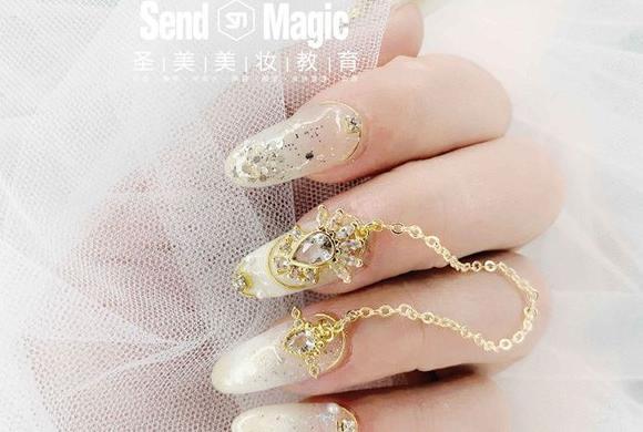 美甲店招人难【应聘美甲师的时候注意哪些被骗】