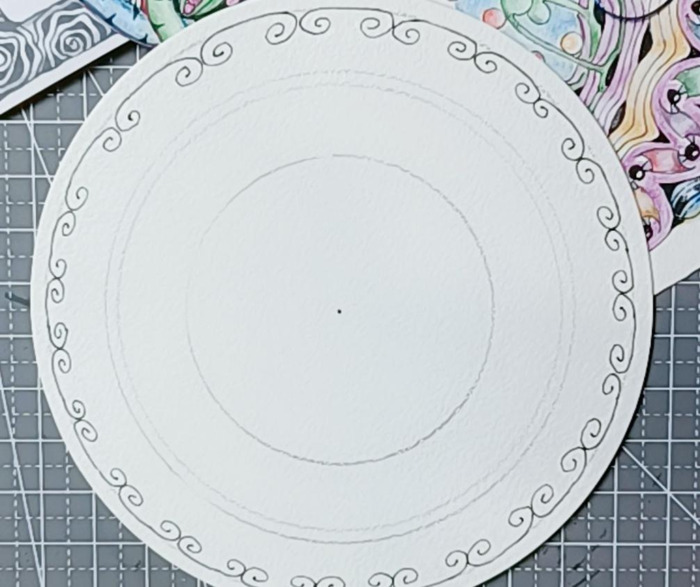 陀螺简笔画彩色【一起长大的玩具抽陀螺简笔画】