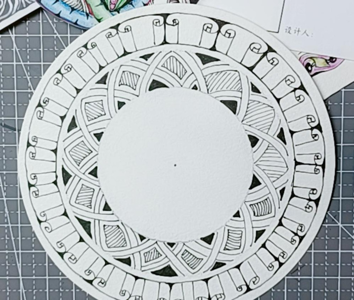 陀螺简笔画彩色【一起长大的玩具抽陀螺简笔画】