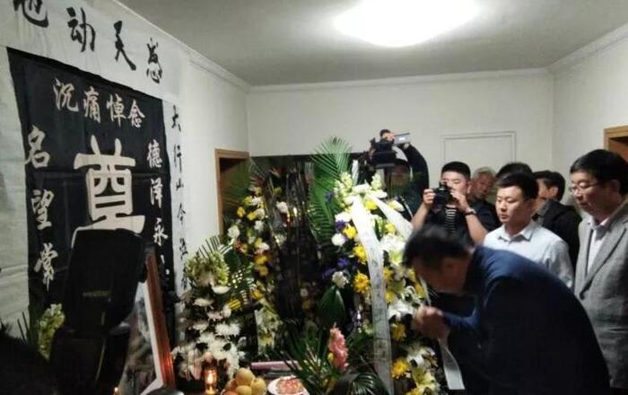 红旗渠董事长【红旗渠的领头人是谁】