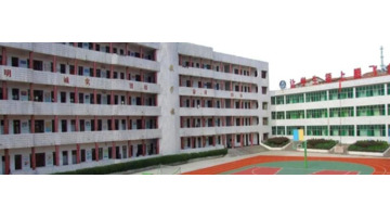 游校园作文400字四年级【游览学校作文】