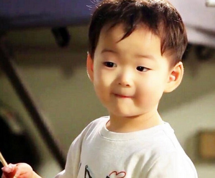 王锡玄冷笑表情包【冷笑表情包图片轻蔑】