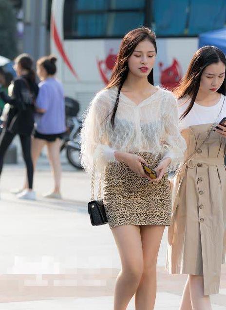 视频怎么p图瘦身长腿【视频怎么p图片上去】