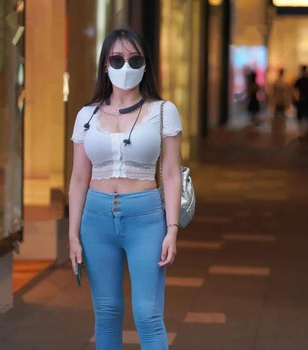 视频怎么p图瘦身长腿【视频怎么p图片上去】