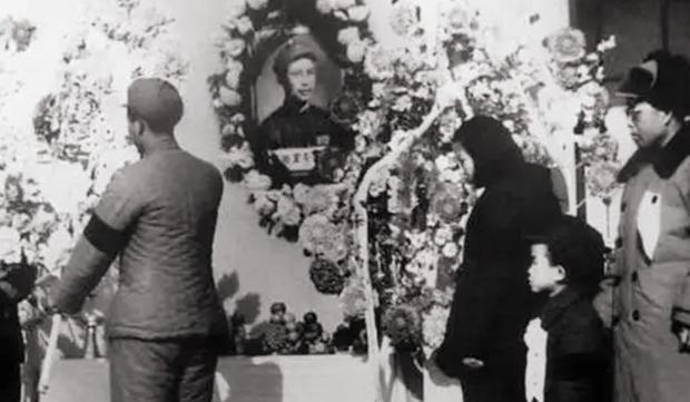 李湘资料中心军长【李湘个李湘个人资料】