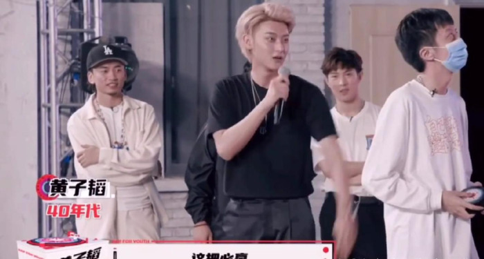 刻烟吸肺饭圈什么意思【刻烟吸肺是成语吗】