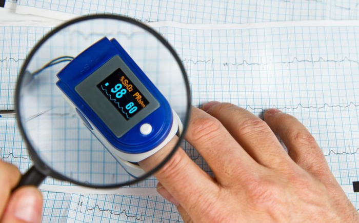 中指根部有脉搏跳动仙缘【中指跳是有仙缘吗】