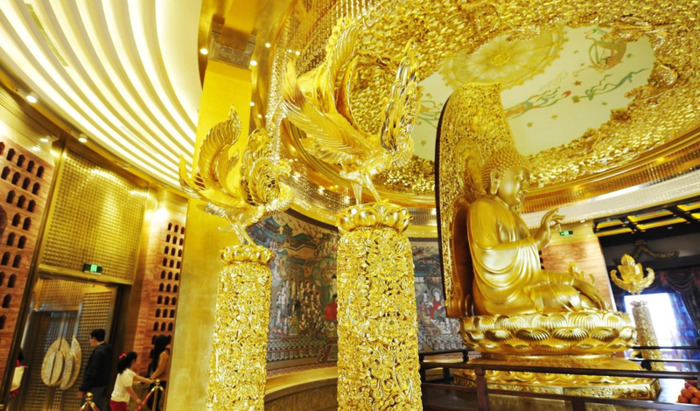 礼佛三步一拜的正确方法【怎样礼佛三拜】