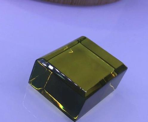 血红茶珀和血珀哪个贵【血珀与金珀哪个贵】