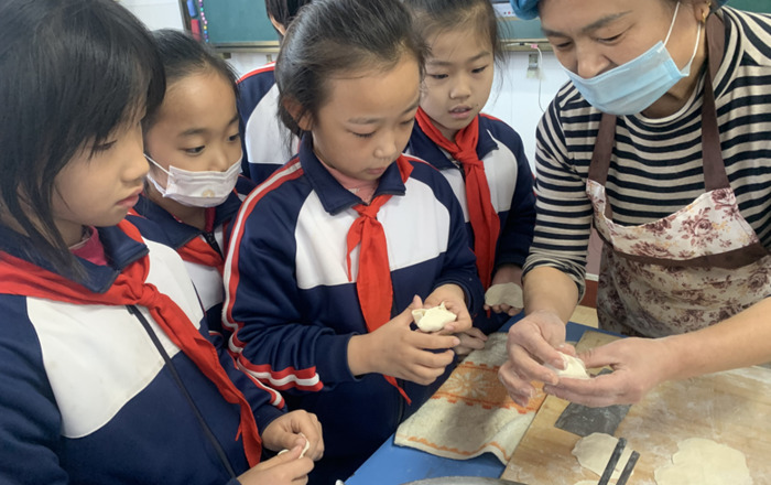 关于冬至活动的标题【冬至活动主题词】