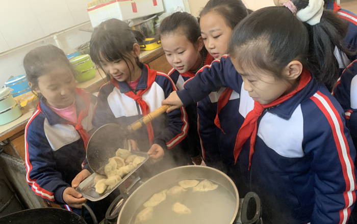 关于冬至活动的标题【冬至活动主题词】