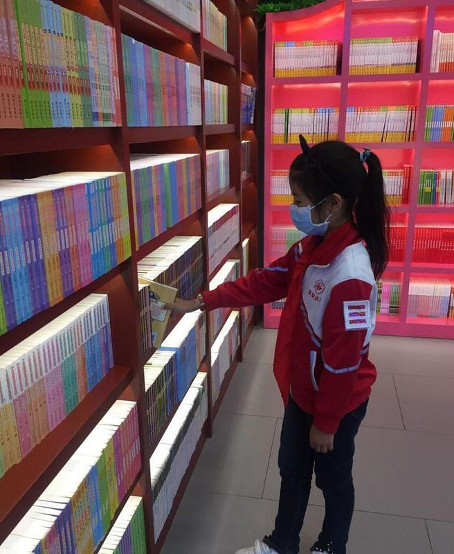 万名美德少年主要事迹简介五年级【万名美德少年主要事迹简介怎么写】