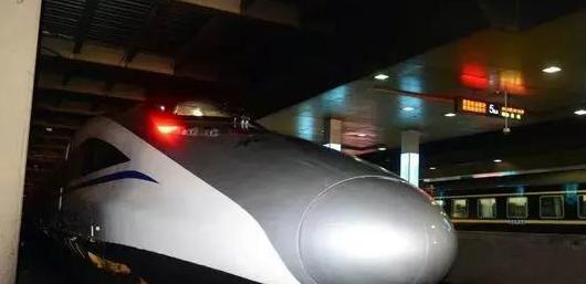 从上海到丽江怎么坐车【上海到丽江距离多远】