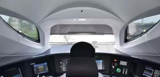 从上海到丽江怎么坐车【上海到丽江距离多远】