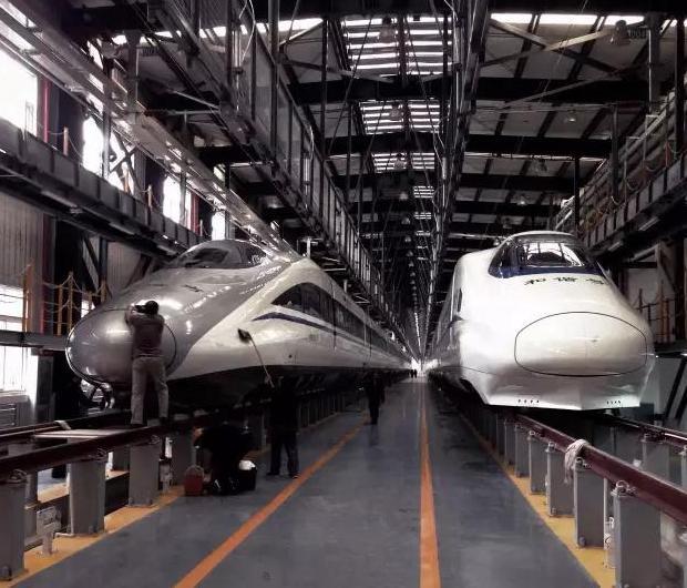 从上海到丽江怎么坐车【上海到丽江距离多远】